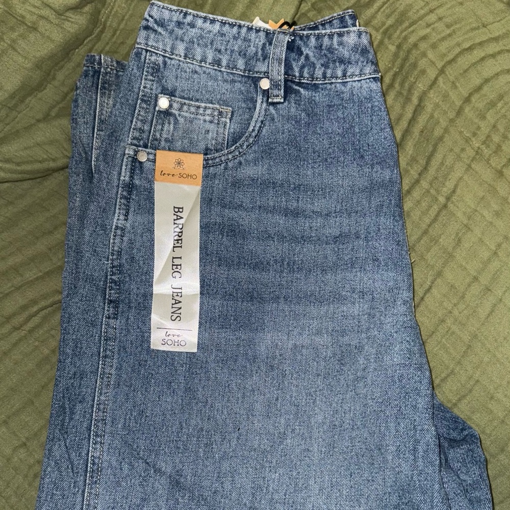 Soho Classic Barrel Blue Jeans